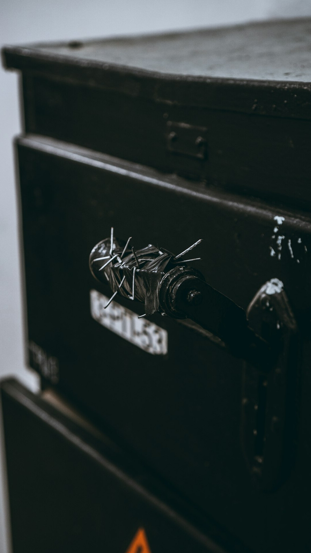 secure safe box